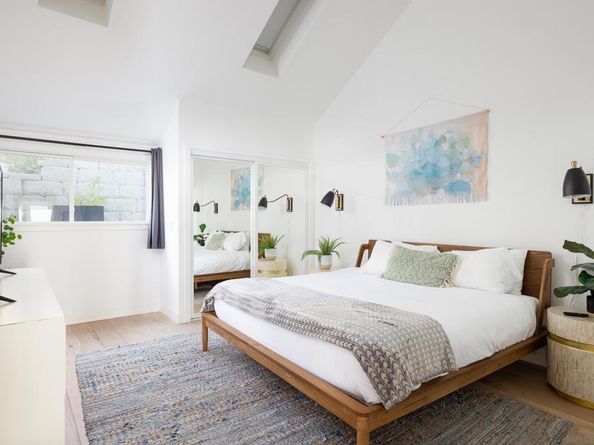 1624 Torrey Pines Rd, La Jolla CA 92037