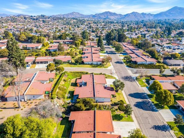 12426 Rios Rd, San Diego CA 92128