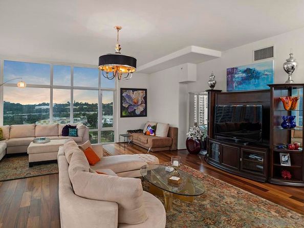 1080 Park Blvd 1802, San Diego CA 92101