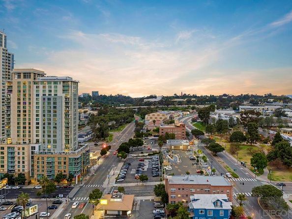 1080 Park Blvd 1802, San Diego CA 92101