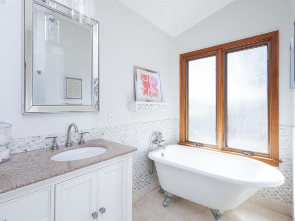 4375 Stanford Street, Carlsbad CA 92010