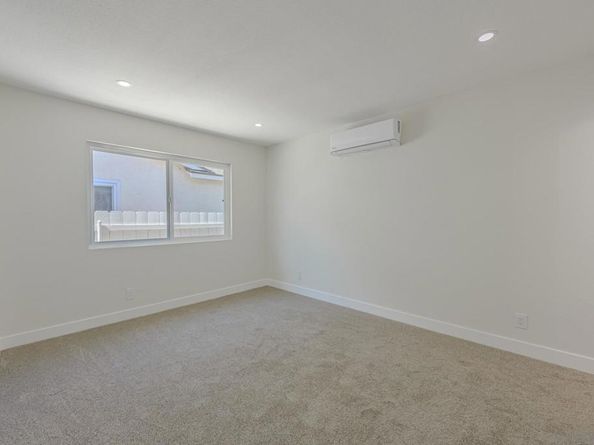 10805 Eberly Ct, San Diego CA 92126
