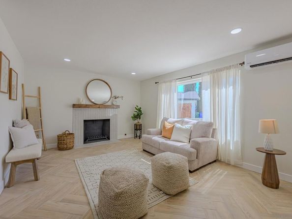 10805 Eberly Ct, San Diego CA 92126