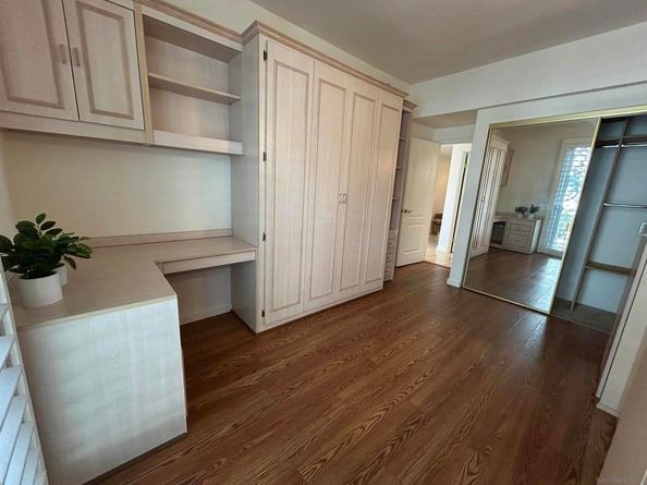 2410 Albatross St 9, San Diego CA 92101