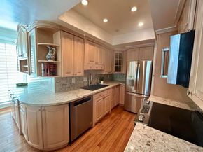 2410 Albatross St 9, San Diego CA 92101