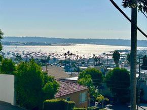 2410 Albatross St 9, San Diego CA 92101