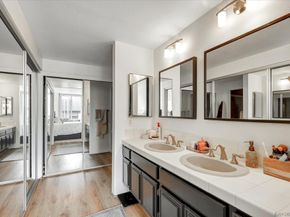 4018 Nobel Dr 204, San Diego CA 92122