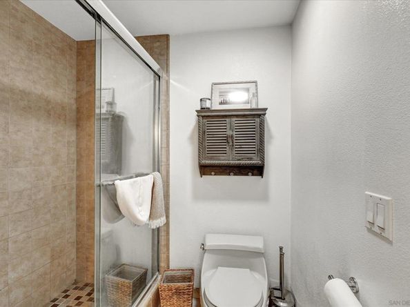 4018 Nobel Dr 204, San Diego CA 92122