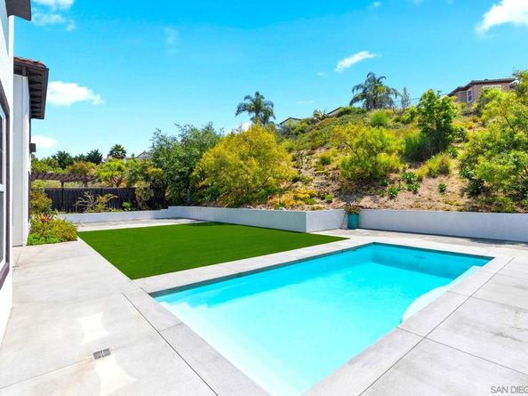 1120 Championship Rd, Oceanside CA 92057