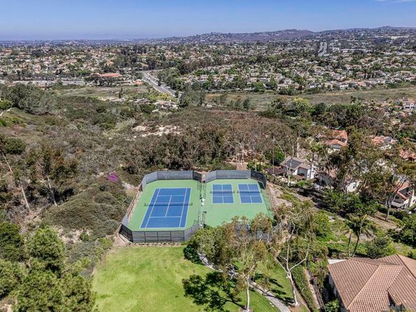 1981 Avenida Joaquin, Encinitas CA 92024