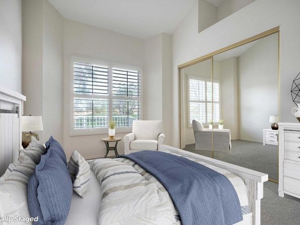 15638 Royal Crown Row, San Diego CA 92128