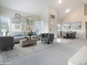 15638 Royal Crown Row, San Diego CA 92128