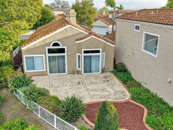 15638 Royal Crown Row, San Diego CA 92128