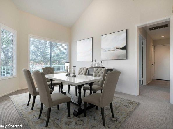 15638 Royal Crown Row, San Diego CA 92128