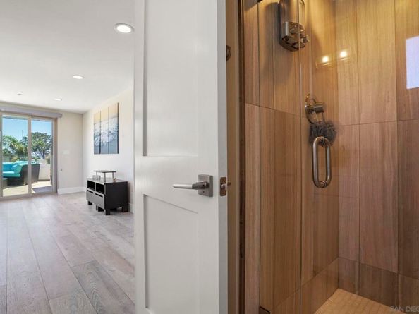 1122 Oliver Ave, San Diego CA 92109