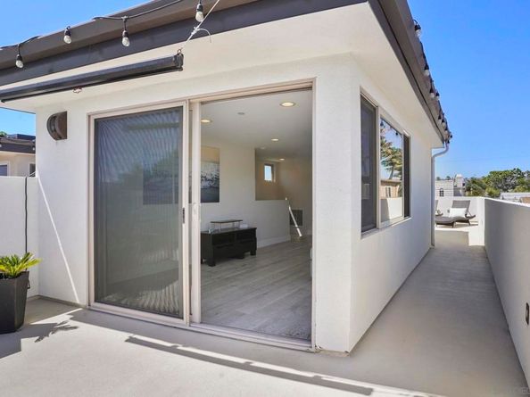 1122 Oliver Ave, San Diego CA 92109