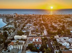 1122 Oliver Ave, San Diego CA 92109