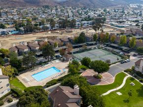 3002 Blue Oak Ct, Spring Valley CA 91978