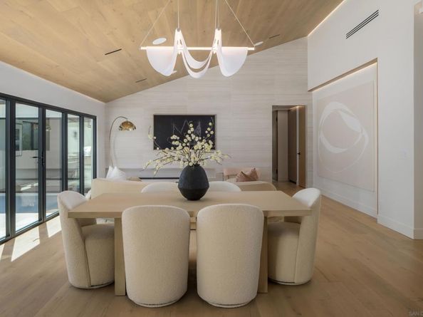 5826 Soledad Mountain Rd, La Jolla CA 92037