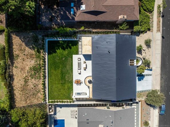 5826 Soledad Mountain Rd, La Jolla CA 92037