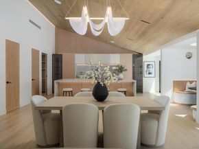 5826 Soledad Mountain Rd, La Jolla CA 92037