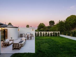 5826 Soledad Mountain Rd, La Jolla CA 92037