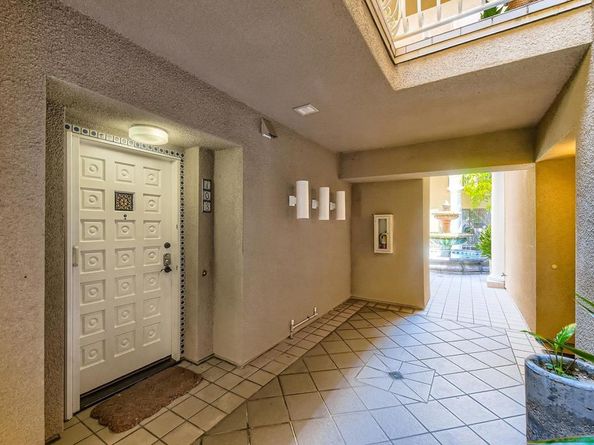 4012 Nobel Dr 103, San Diego CA 92122