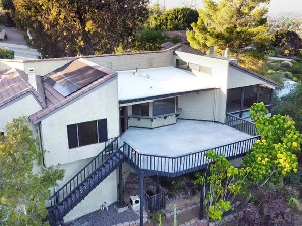 1077 Vista Madera Lane, El Cajon CA 92019