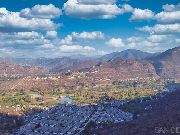 1077 Vista Madera Lane, El Cajon CA 92019