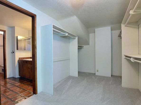 1077 Vista Madera Lane, El Cajon CA 92019