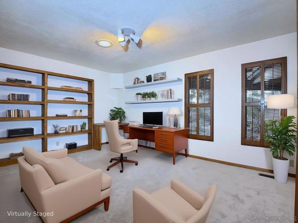 1077 Vista Madera Lane, El Cajon CA 92019