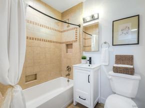 3476 Reynard Way, San Diego CA 92103