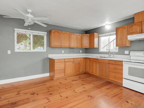 2130 32 B St, San Diego CA 92102