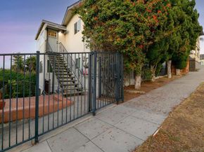 2130 32 B St, San Diego CA 92102