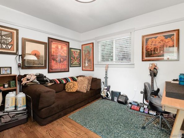 2130 32 B St, San Diego CA 92102