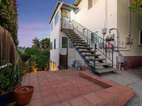 2130 32 B St, San Diego CA 92102