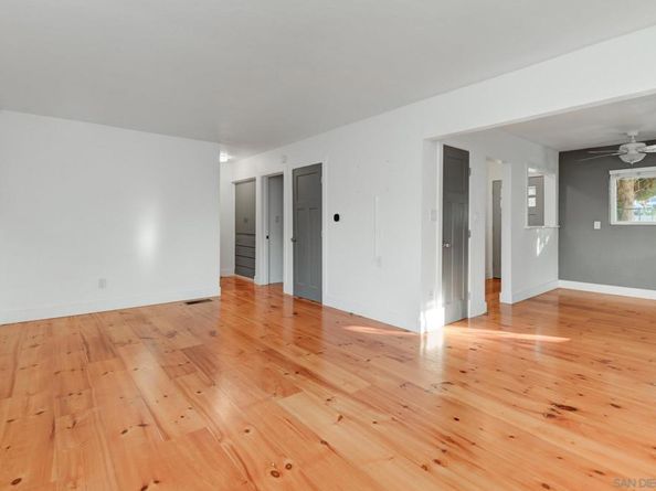 2130 32 B St, San Diego CA 92102