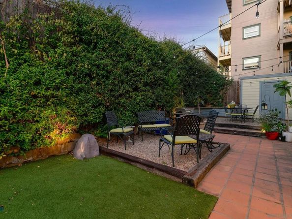 2130 32 B St, San Diego CA 92102