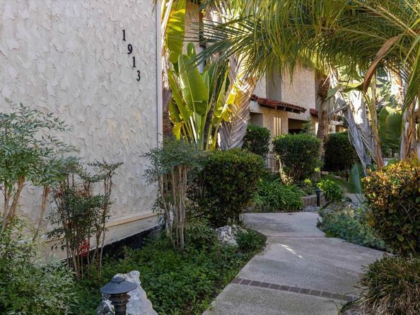 1913 Alga Rd A, Carlsbad CA 92009