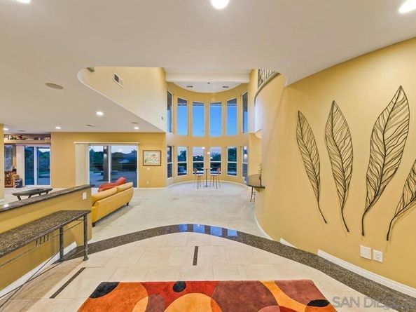 836 Camelot Pkwy, El Cajon CA 92019