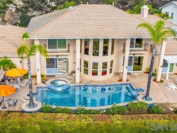 836 Camelot Pkwy, El Cajon CA 92019