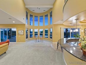 836 Camelot Pkwy, El Cajon CA 92019