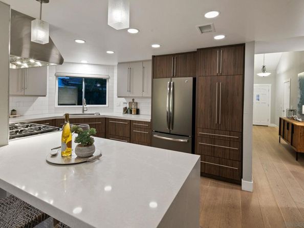 3356 Corte Tiburon, Carlsbad CA 92009