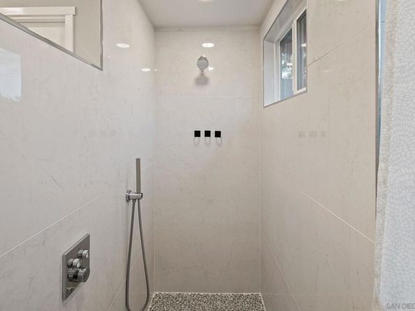 3356 Corte Tiburon, Carlsbad CA 92009