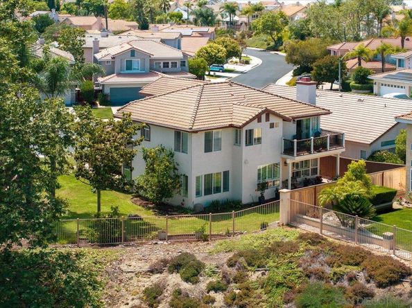 2090 Grand View Glen, Escondido CA 92026