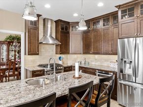 2090 Grand View Glen, Escondido CA 92026