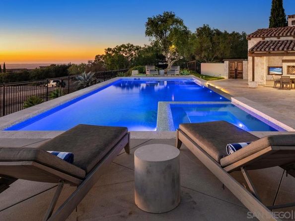 8069 Entrada De Luz E, San Diego CA 92127