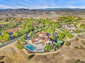 8069 Entrada De Luz E, San Diego CA 92127