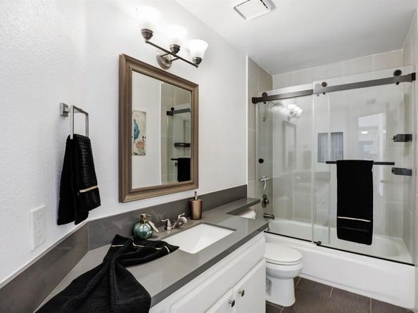 10366 Rancho Carmel Dr, San Diego CA 92128