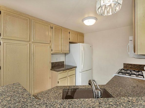 11265 Affinity Ct 103, San Diego CA 92131